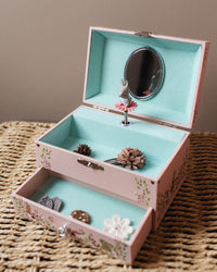 Music box woodlandMB2b