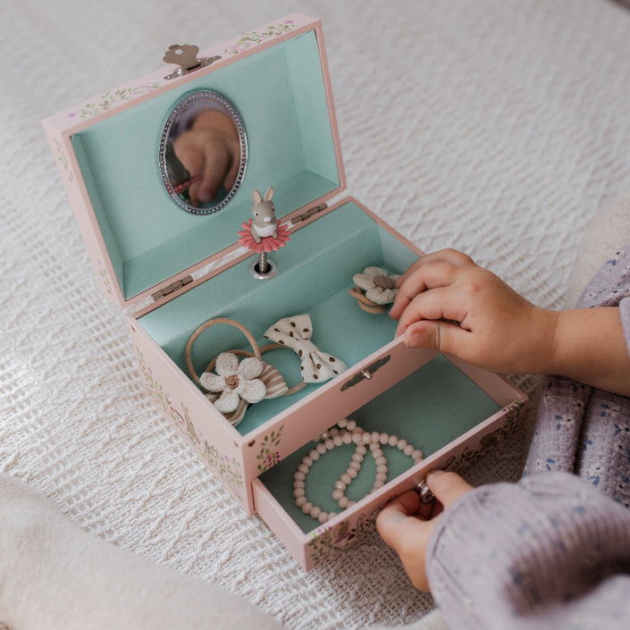 Music box woodlandMB2f