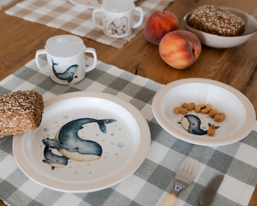 Melamine plate whale MPB39h