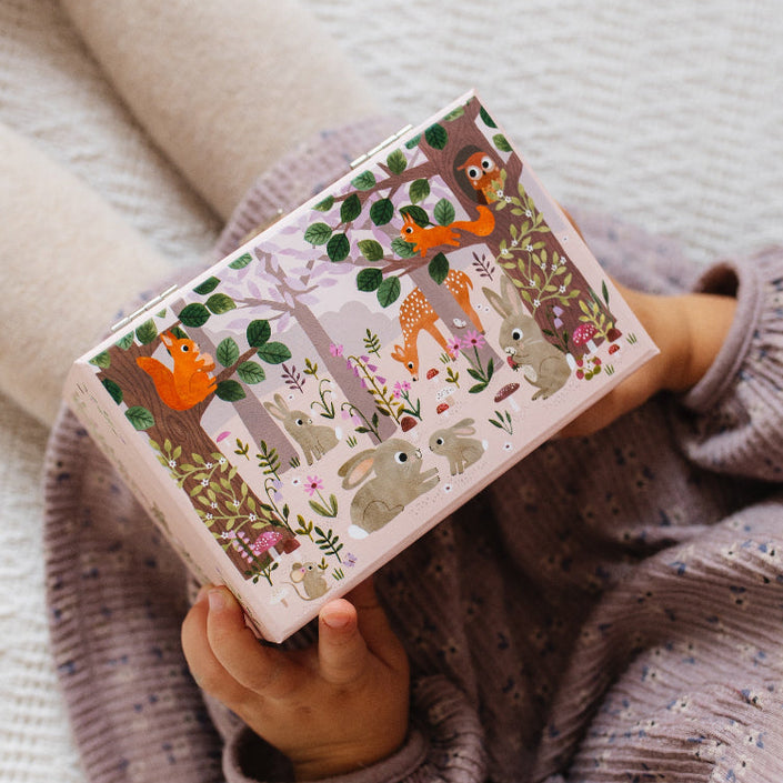 Music box woodlandMB2