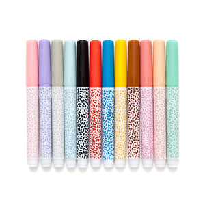 12 felt tip markers 6 yrs+